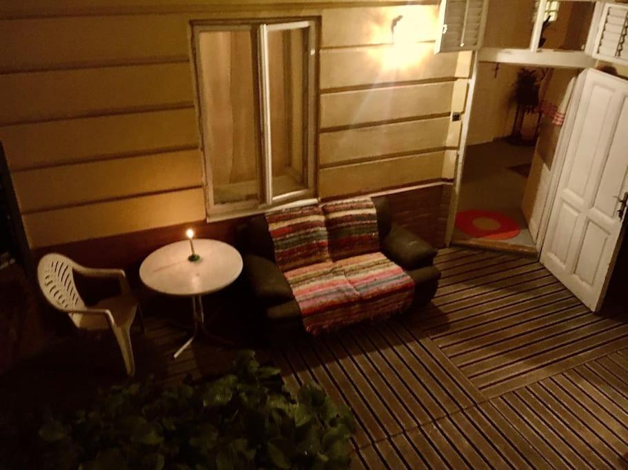 Vintage Studio Apartment, Garden And Free Parking Budapest Exterior photo